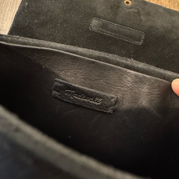 Madewell The Abroad Shoulder Bag - Picture 7 of 9